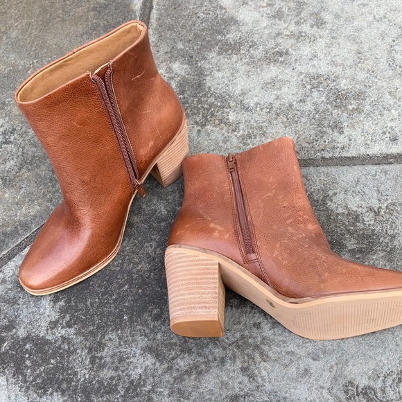 Booties - Picture 5 of 7